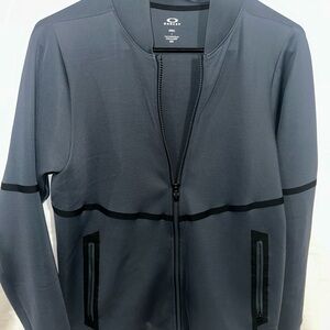 Oakley Men's Dark Gray Lightweight Jacket